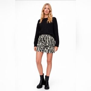 NWT Zara Size S Animal Print Mini Denim Skirt